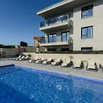 Onzamar Aparthotel