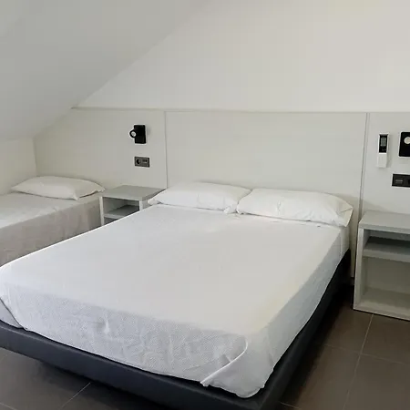 Aparthotel Onzamar 4*