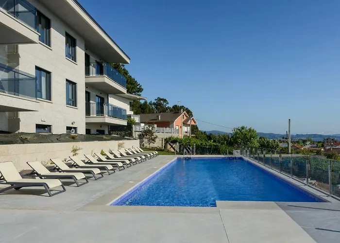 Onzamar Aparthotel 4*